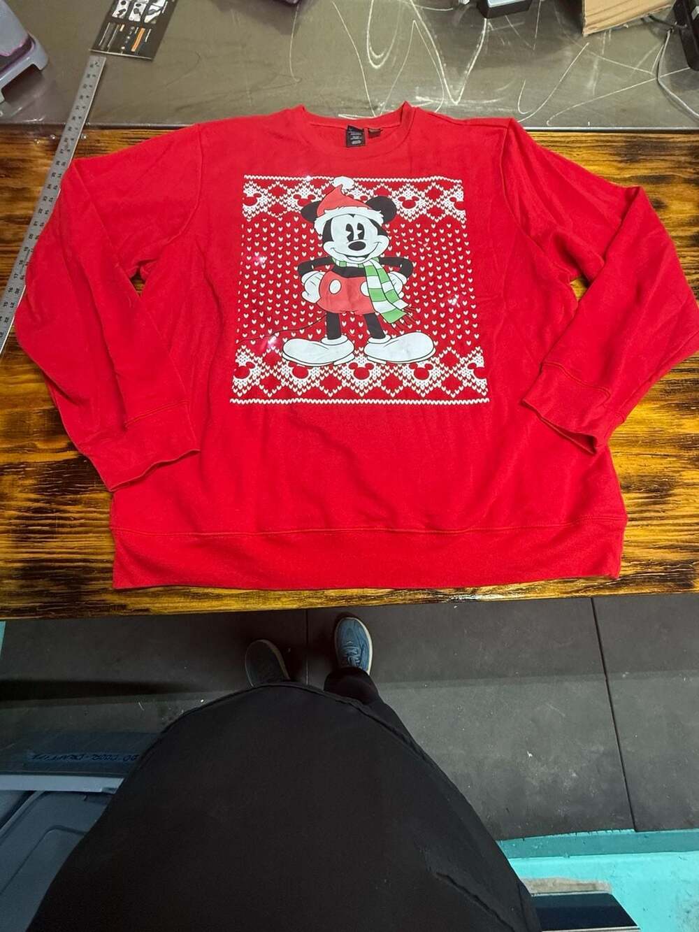 Disney Mickey Mouse Lighted Sweatshirt Size 3XL Red Christmas